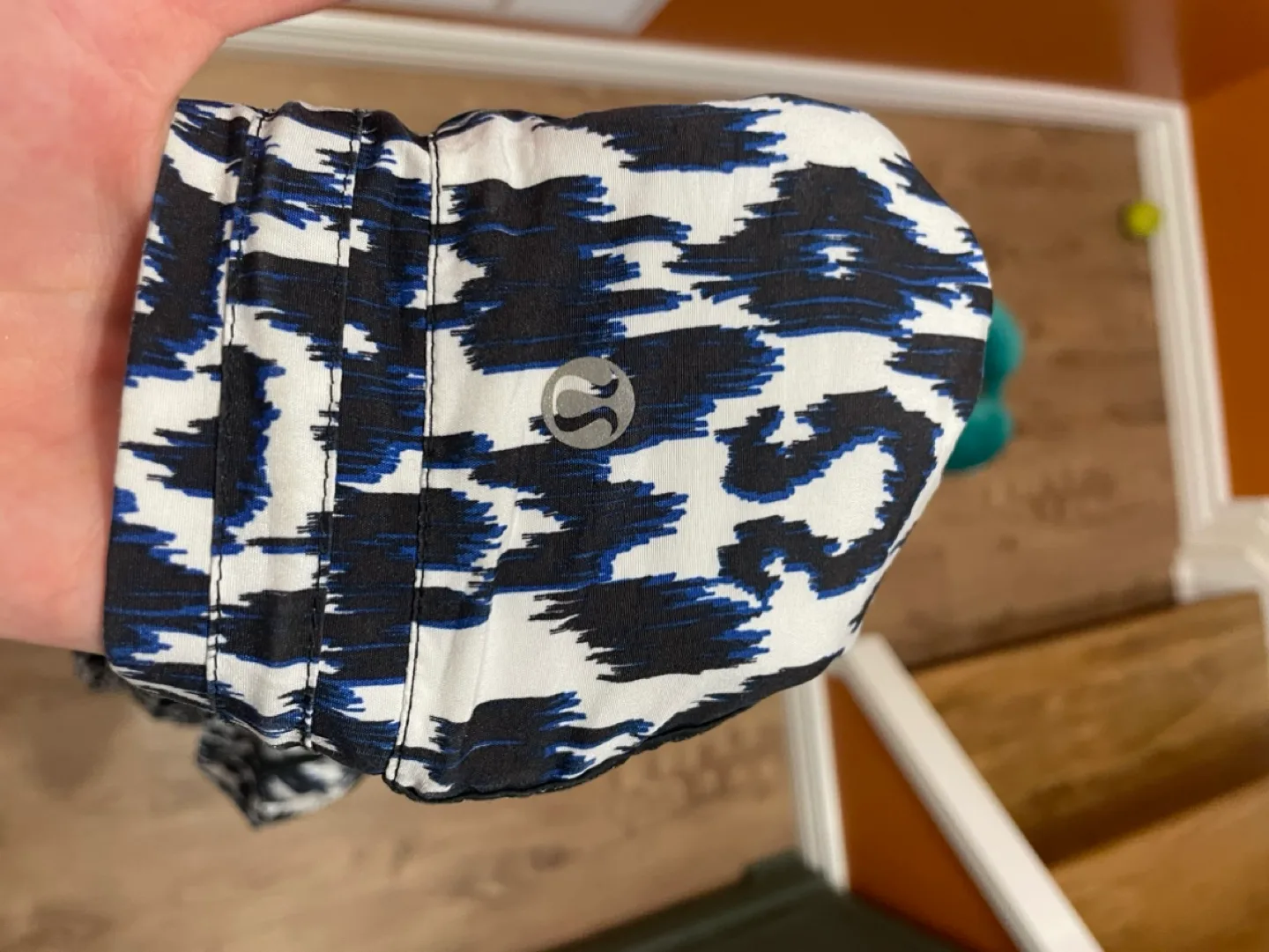 Lululemon Run Jacket image indicator(4)