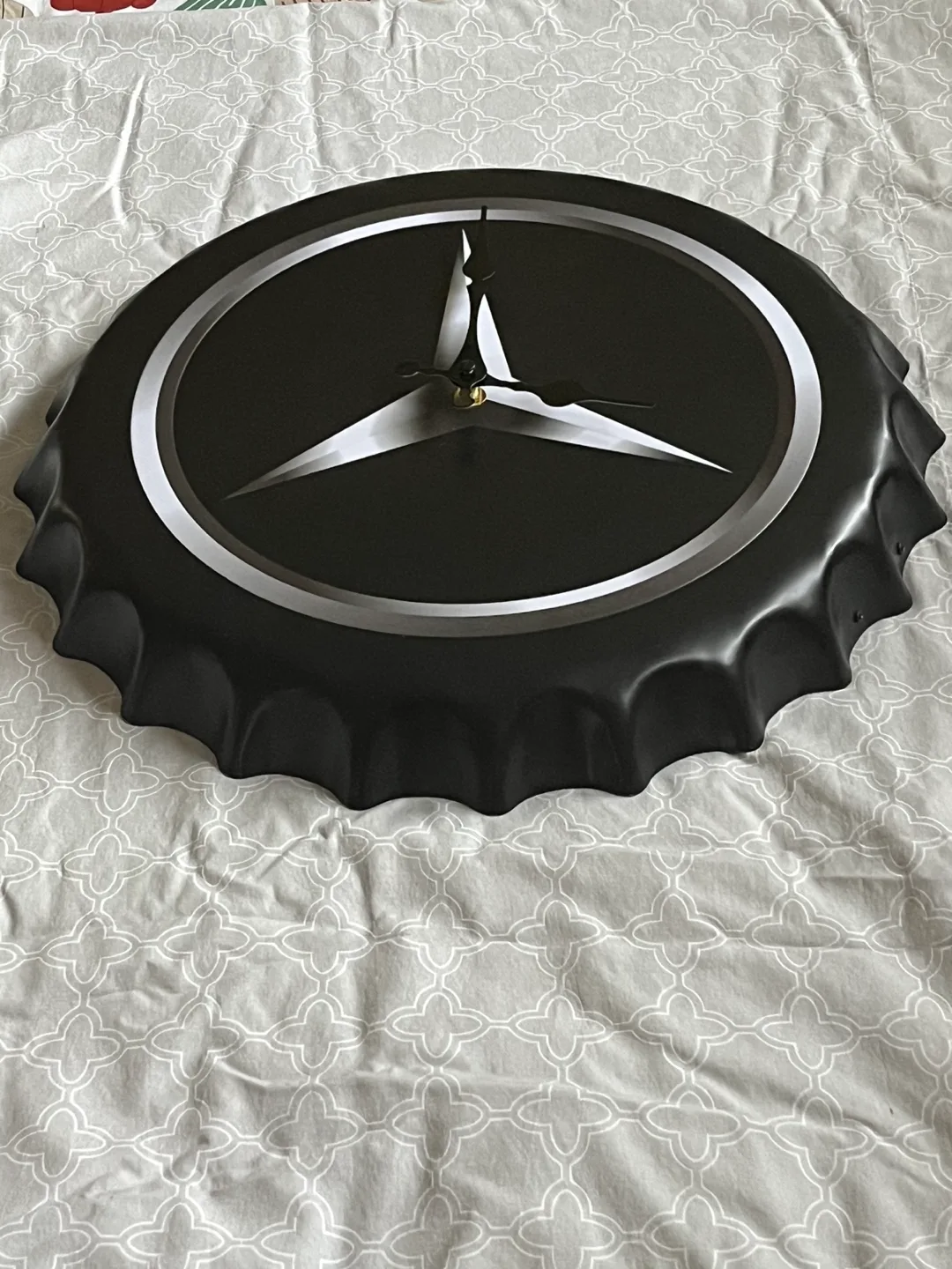 Mercedes-Benz Bottle Cap Clock image indicator(4)