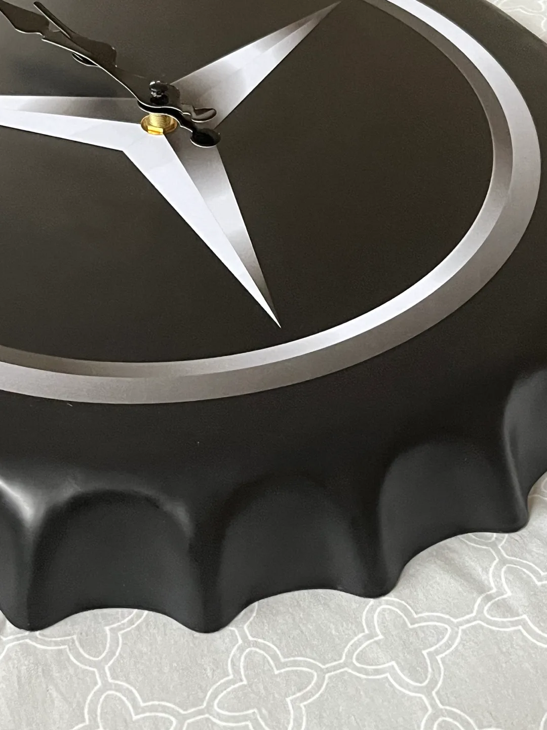 Mercedes-Benz Bottle Cap Clock image indicator(6)