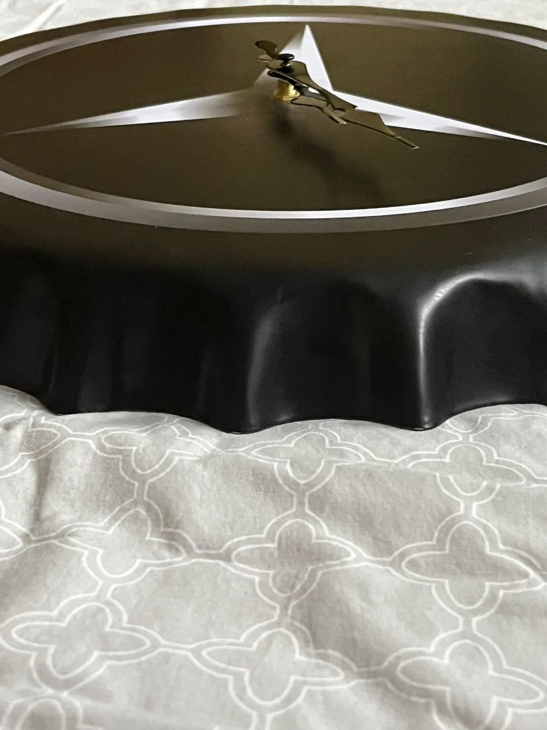 Mercedes-Benz Bottle Cap Clock image indicator(5)