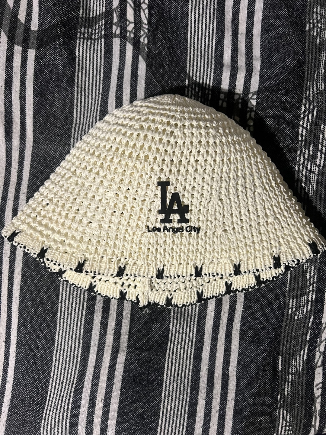 New York Yankees & Los Angeles Dodgers Bucket Hats