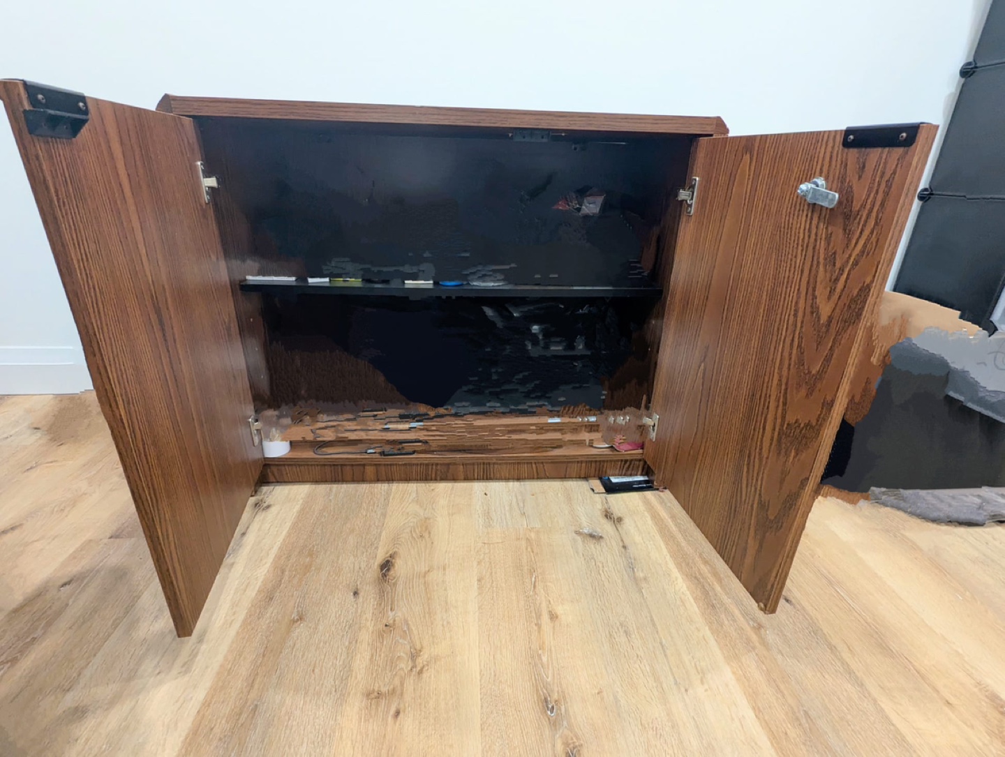Wooden Cabinet with Shelf - photo 3