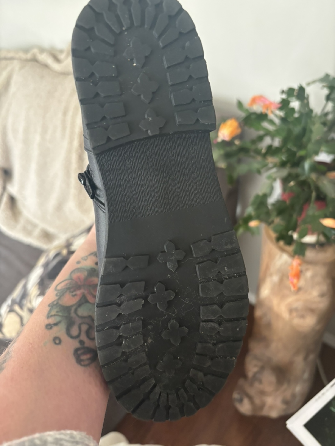 Black Fur Trim Boots - photo 3