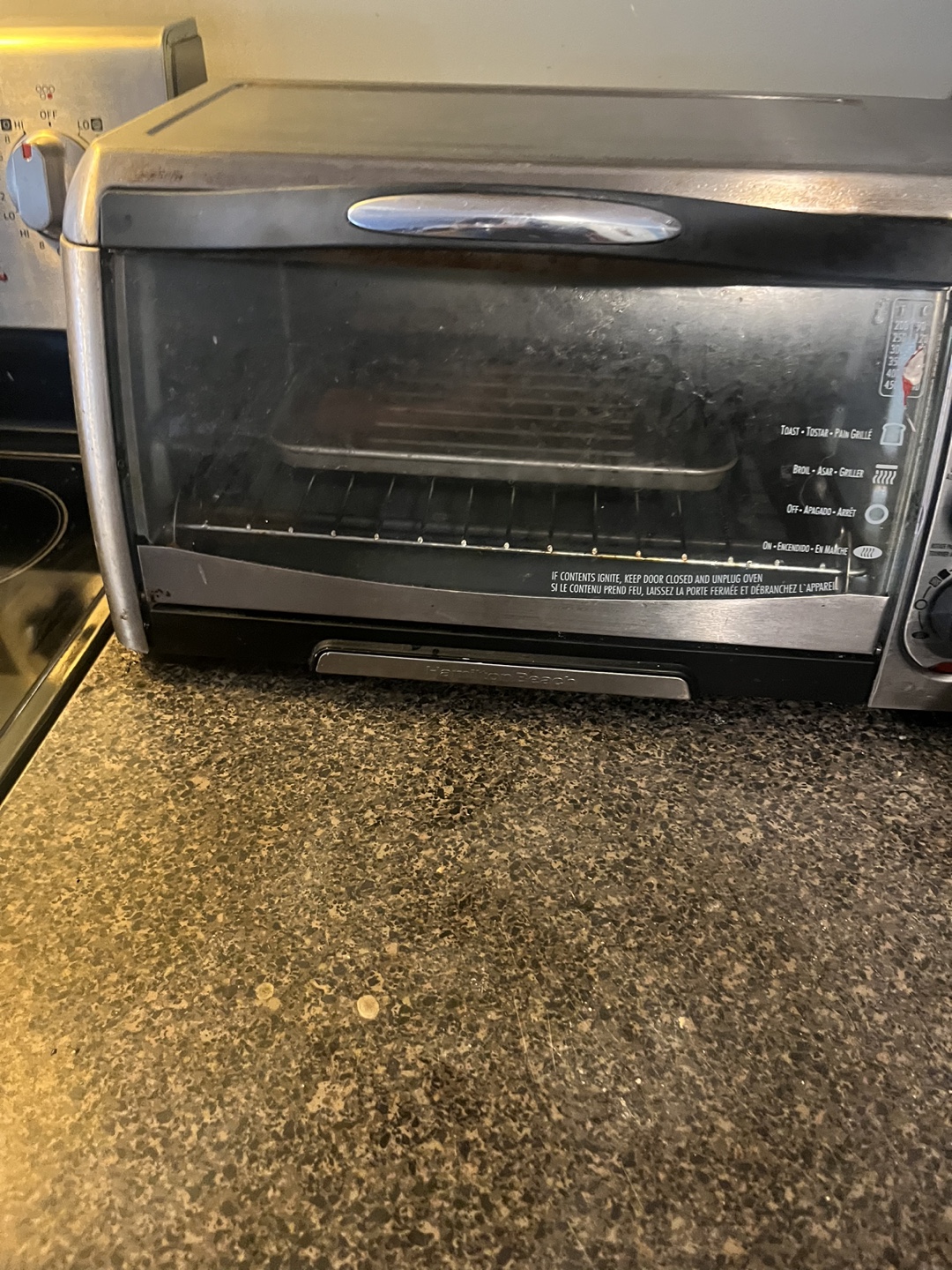 Hamilton Beach 4 Slice Toaster Oven - photo 4