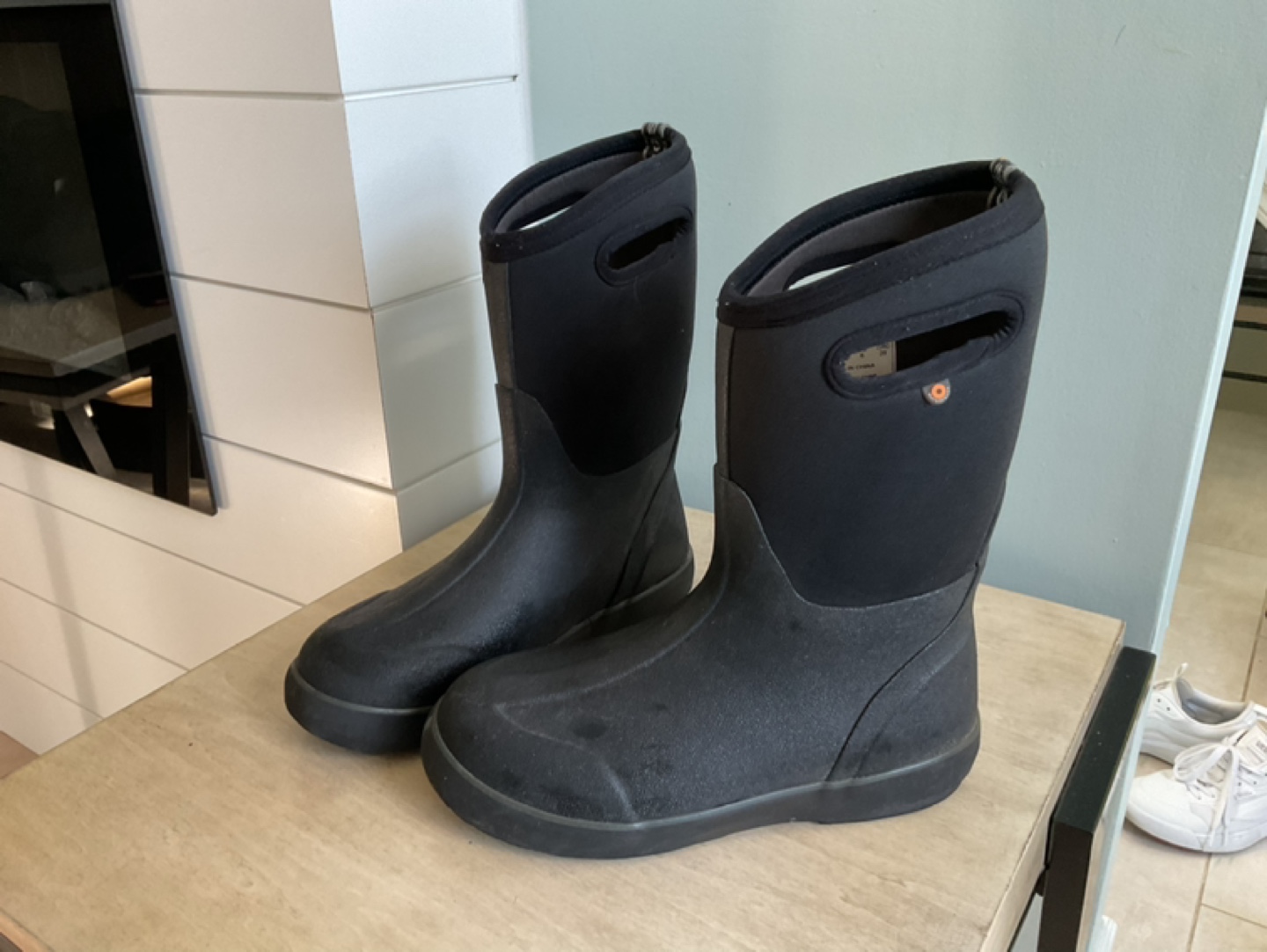 BOGS Classic High Boots SIZE 6 big kid