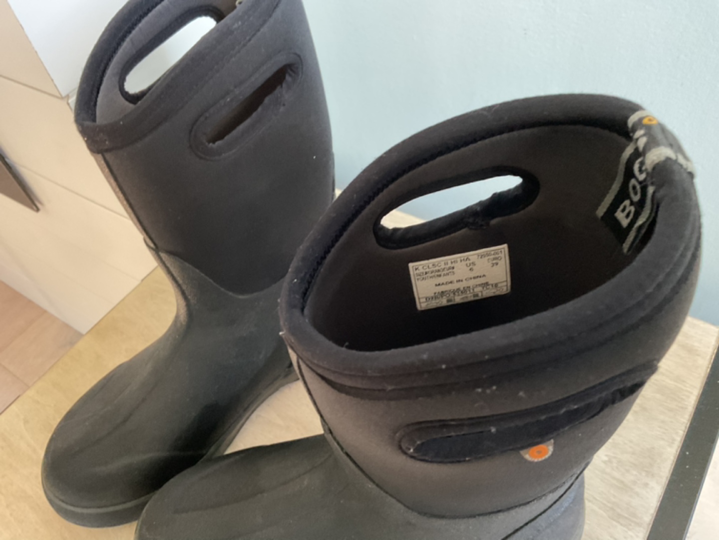 BOGS Classic High Boots SIZE 6 big kid - photo 3