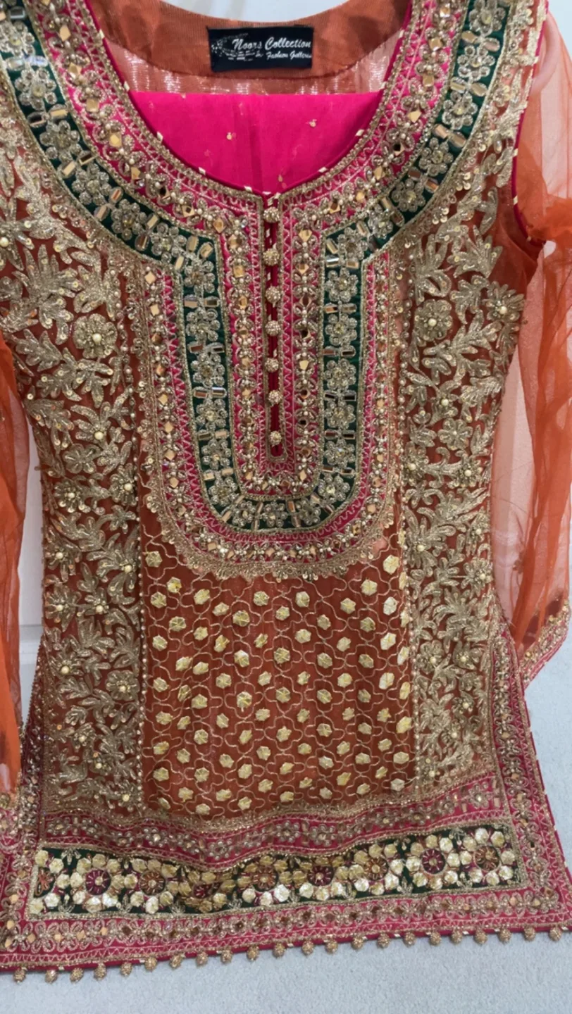 Orange and Pink Pakistani Shalwar Kameez image indicator(5)