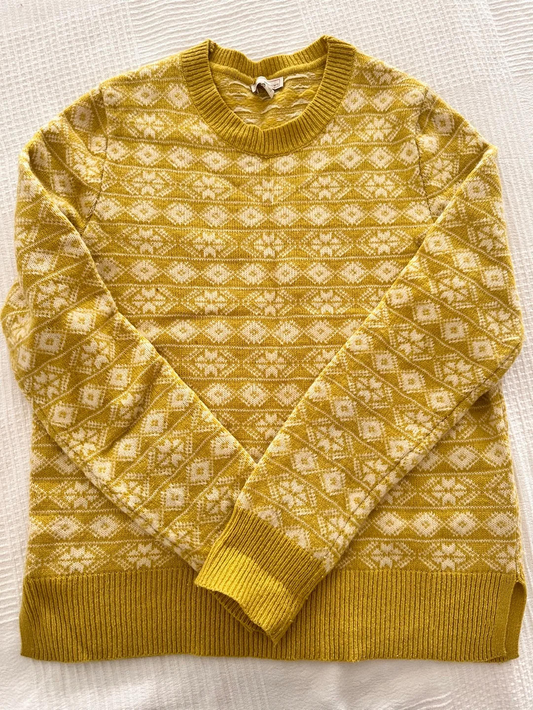 Gap Yellow merino wool thumbnail