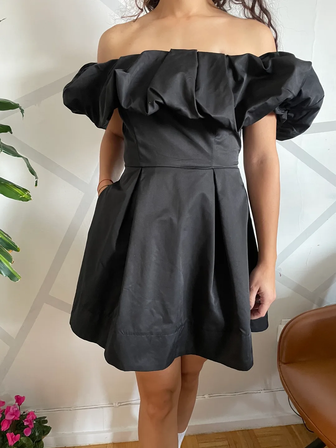 Honey Black Off Shoulder cocktail Dress image indicator(2)