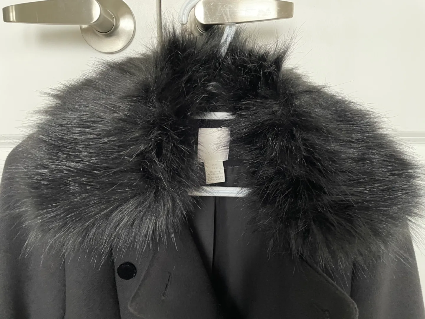 Black Faux Fur Collar Blazer image indicator(3)