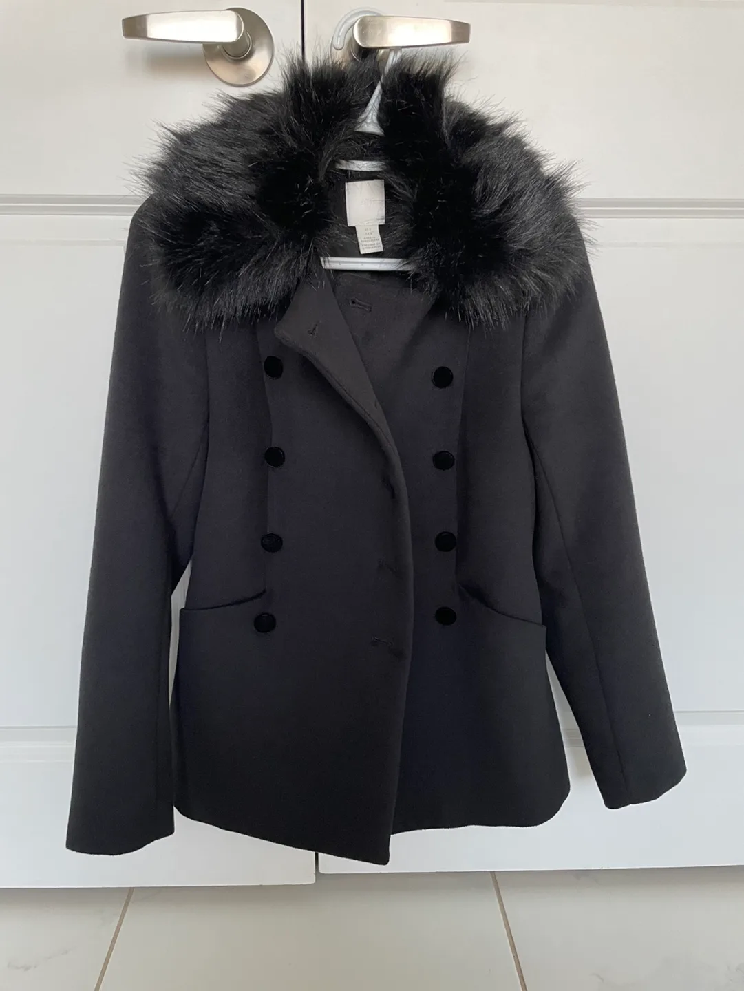 Black Faux Fur Collar Blazer image indicator(2)