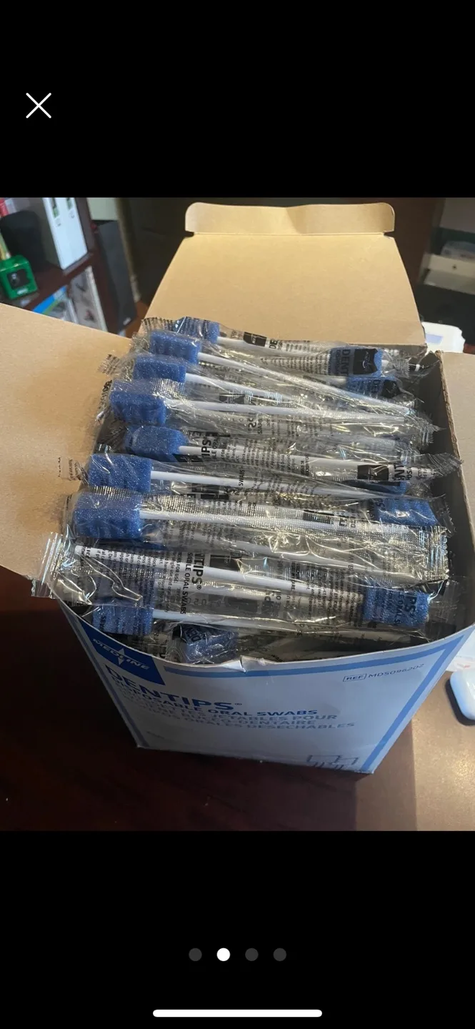 Disposable Oral Swabs - 250 Count image indicator(2)