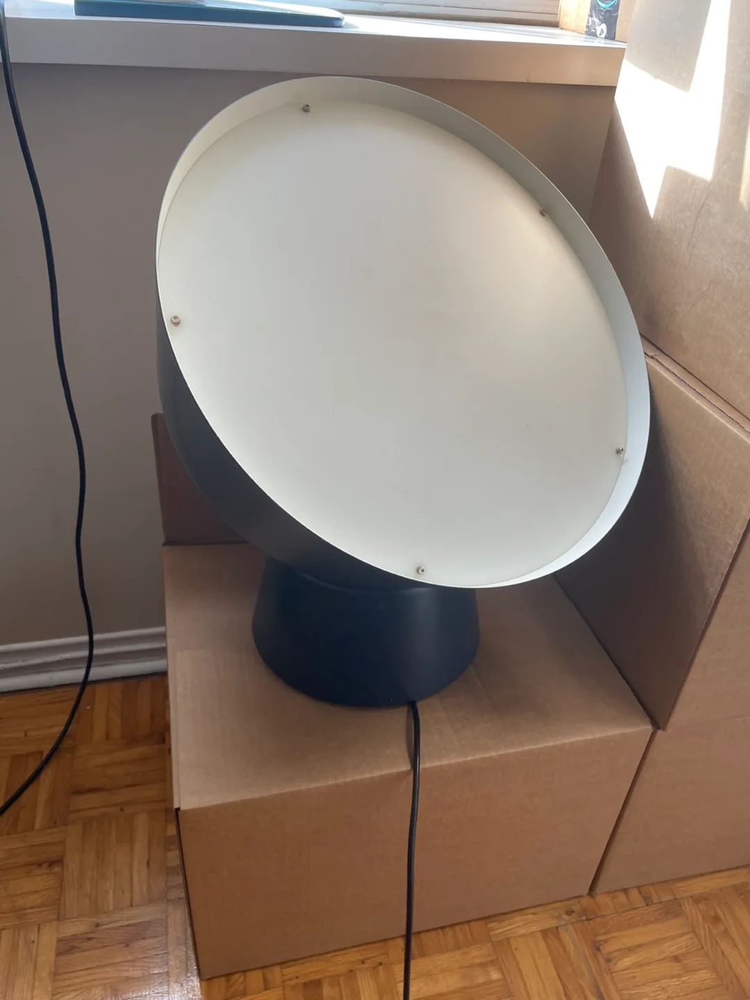 Modern Ambient Lamp thumbnail