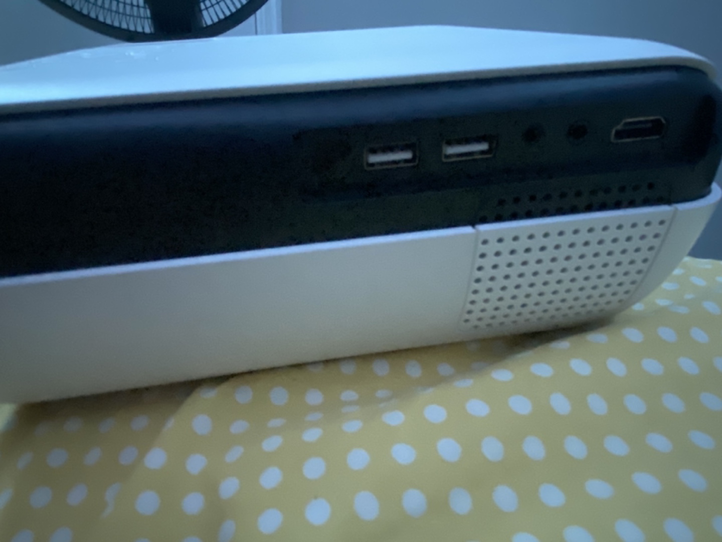 Mini Projector - photo 3