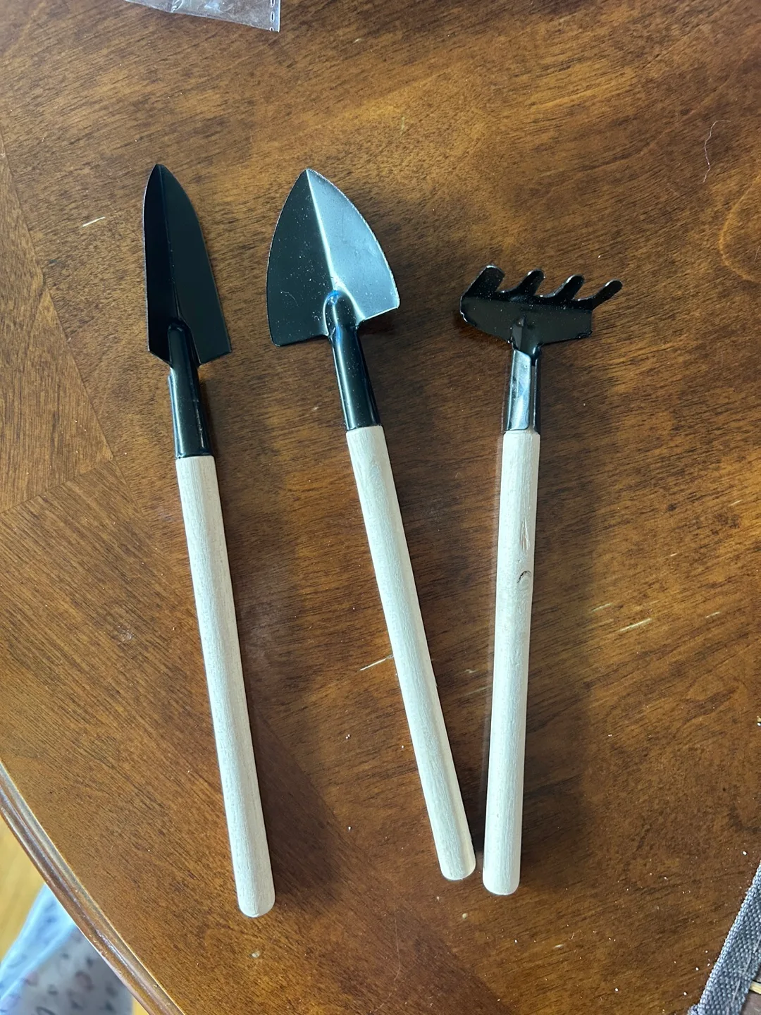 Mini Gardening Tools Set thumbnail