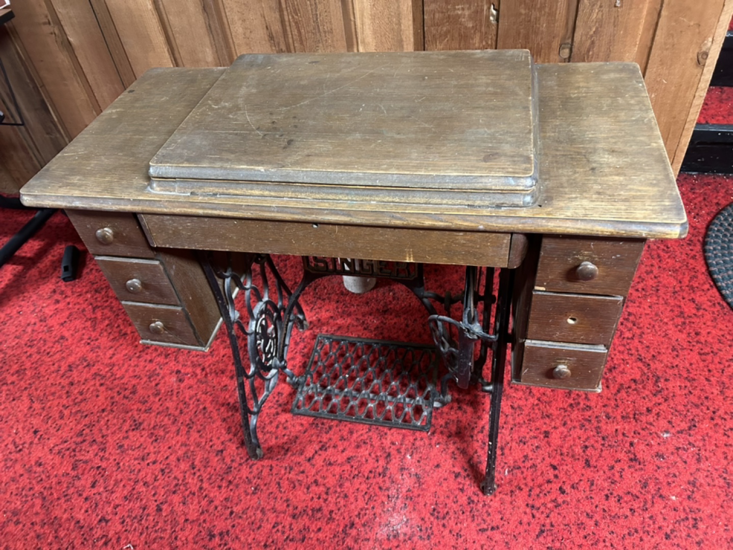 Antique Singer Sewing Machine - photo 3