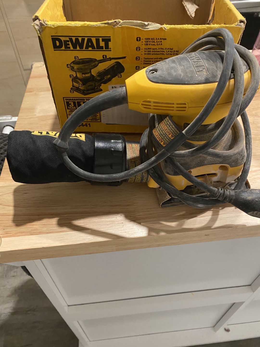 DeWalt 1/4 Sheet Palm Grip Sander - photo 4