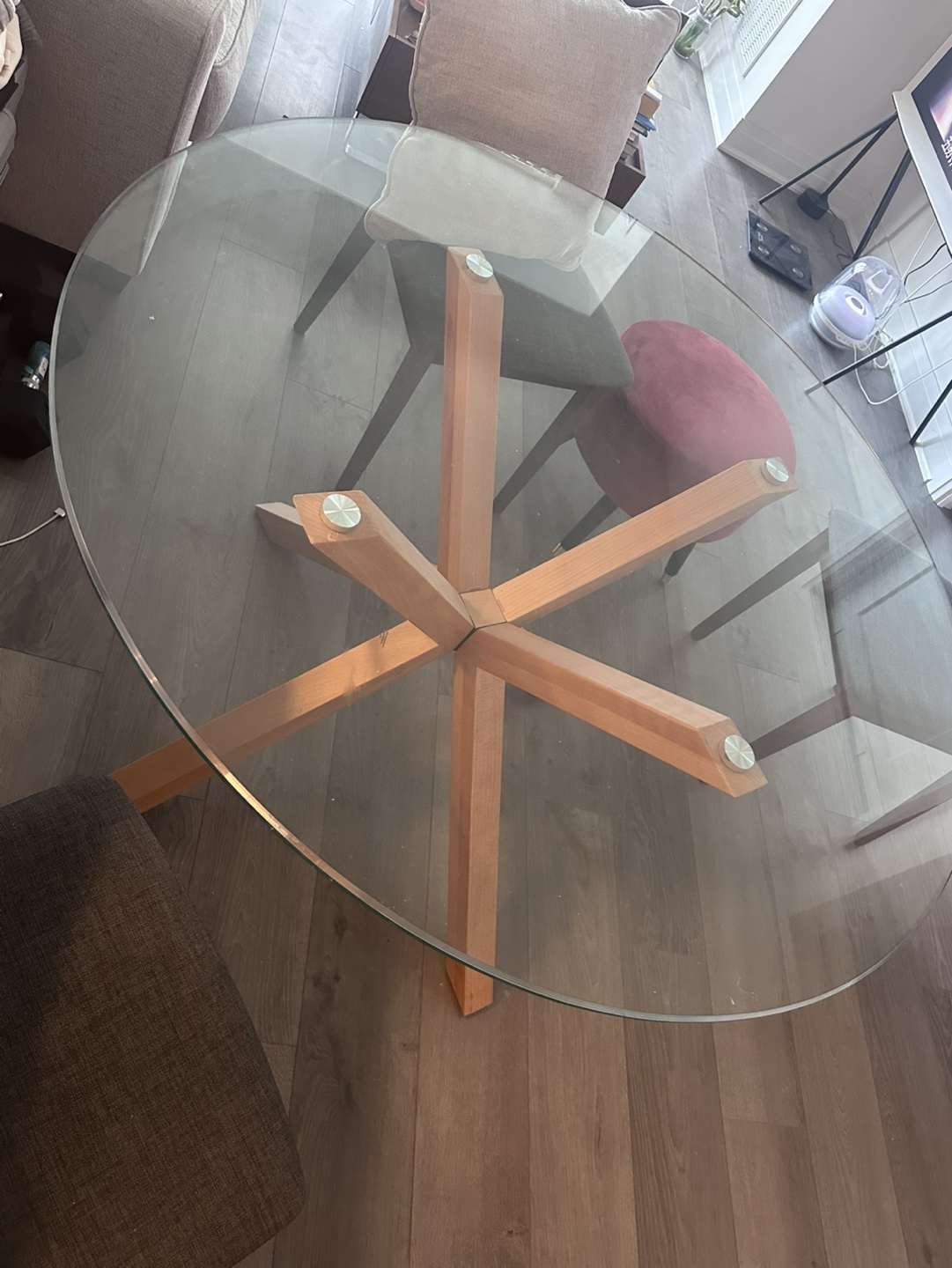 Classy decent Glass Dining Table 140 cm structube - photo 2
