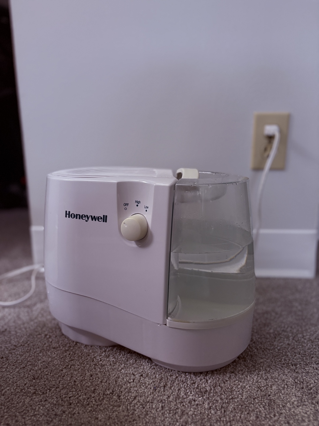 Honeywell Cool Moisture Humidifier - photo 2