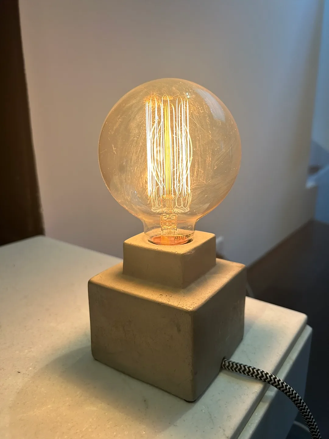 Concrete Edison Bulb Lamp image indicator(3)