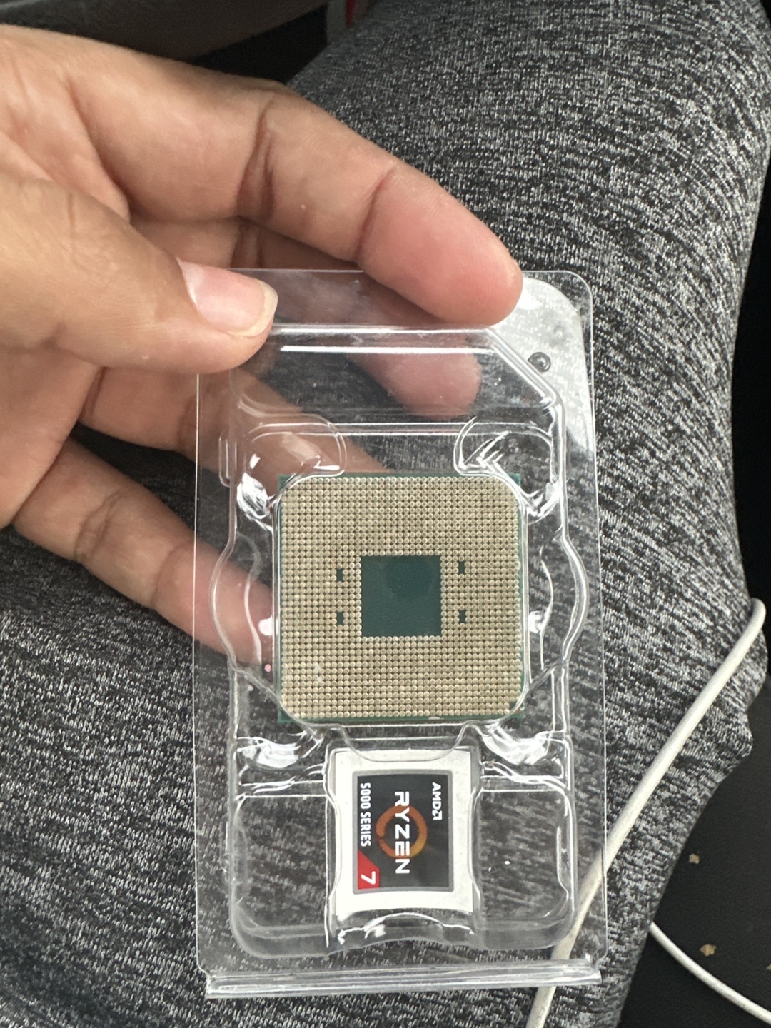 AMD Ryzen 7 5800X - photo 2
