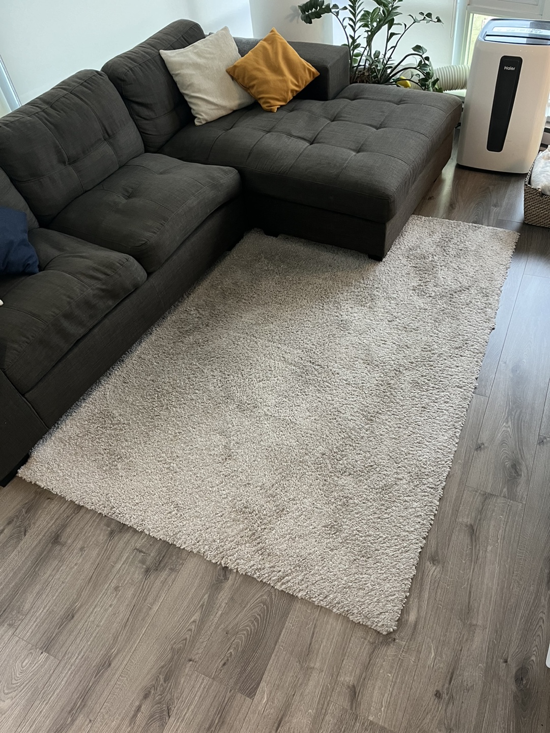 Large Grey Shag Rug - photo 2