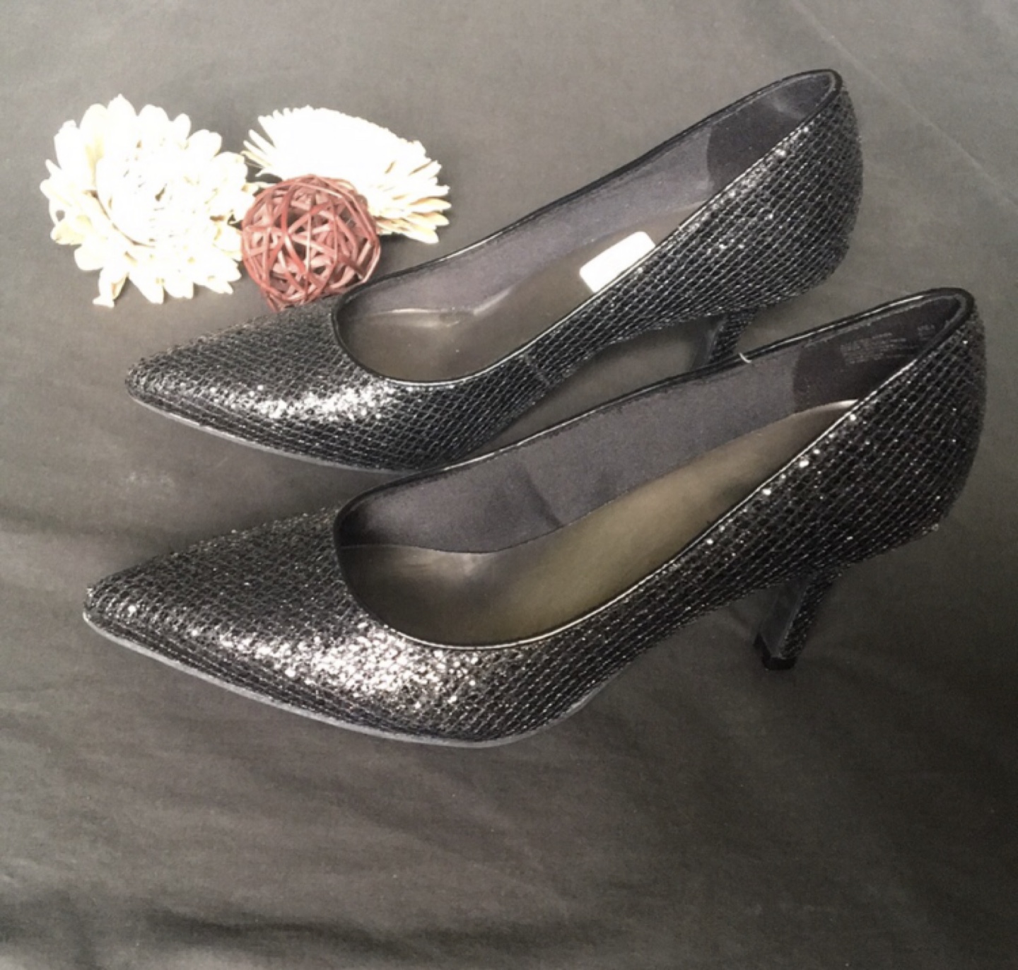 Fioni Women's Black Glitter Heels - photo 4