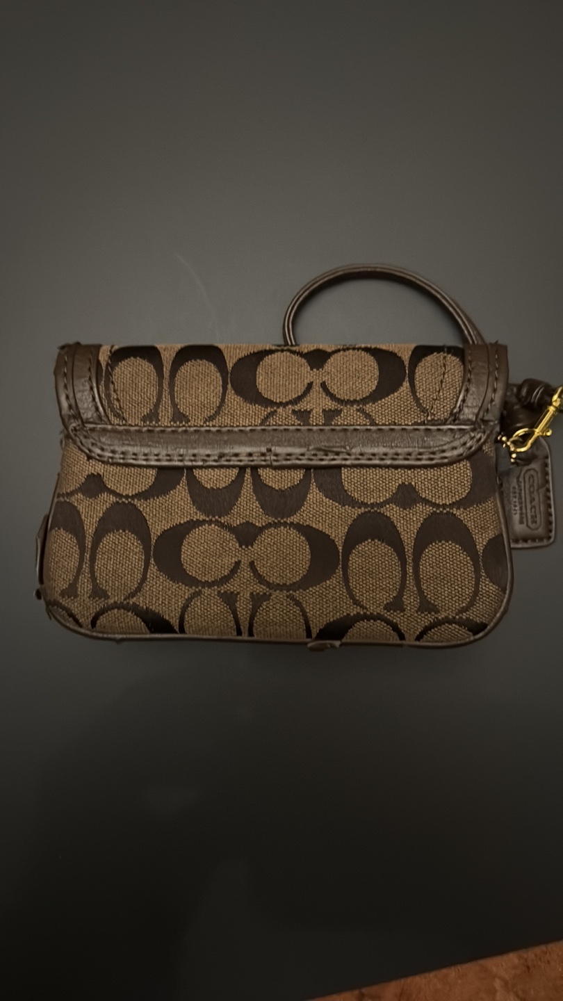 Coach Wristlet Wallet - photo 4