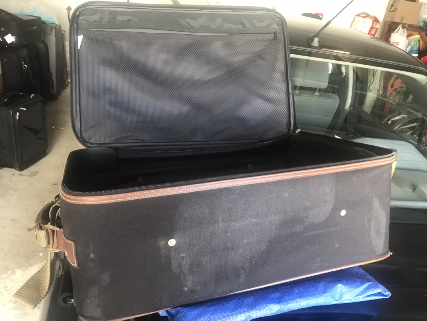 Brown Carry-on Suitcase medium size 24 x 14” - photo 2