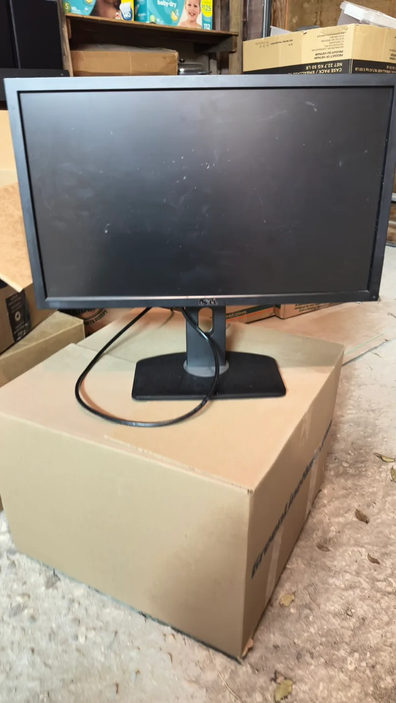 Dell Monitor(s) thumbnail