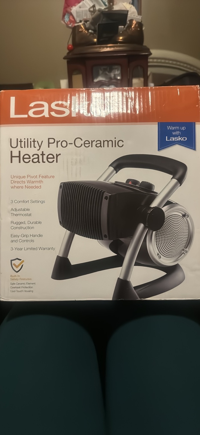 Lasko Utility Pro-Ceramic Heater