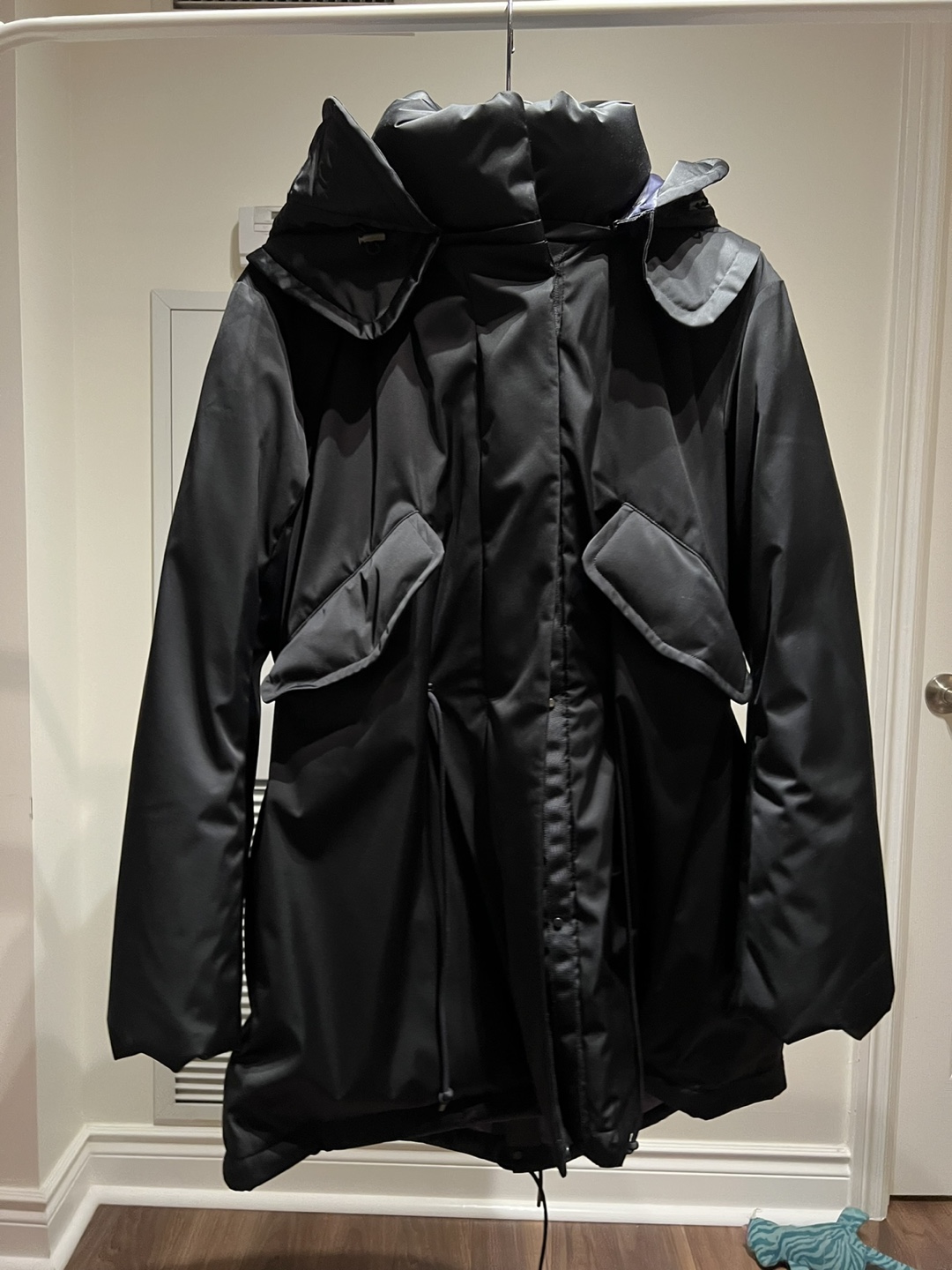 Uniqlo and J+ Jill Sanders Oversized Black Down Parka - photo 4
