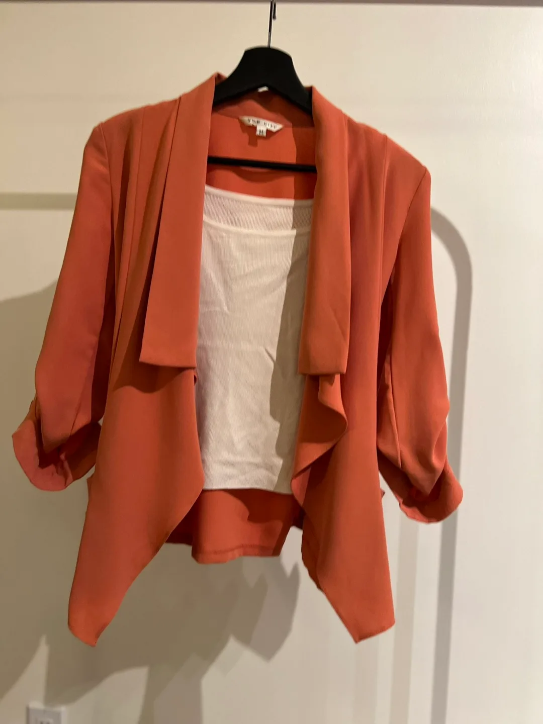 Coral Blazer Korean Fashion Size M image indicator(4)