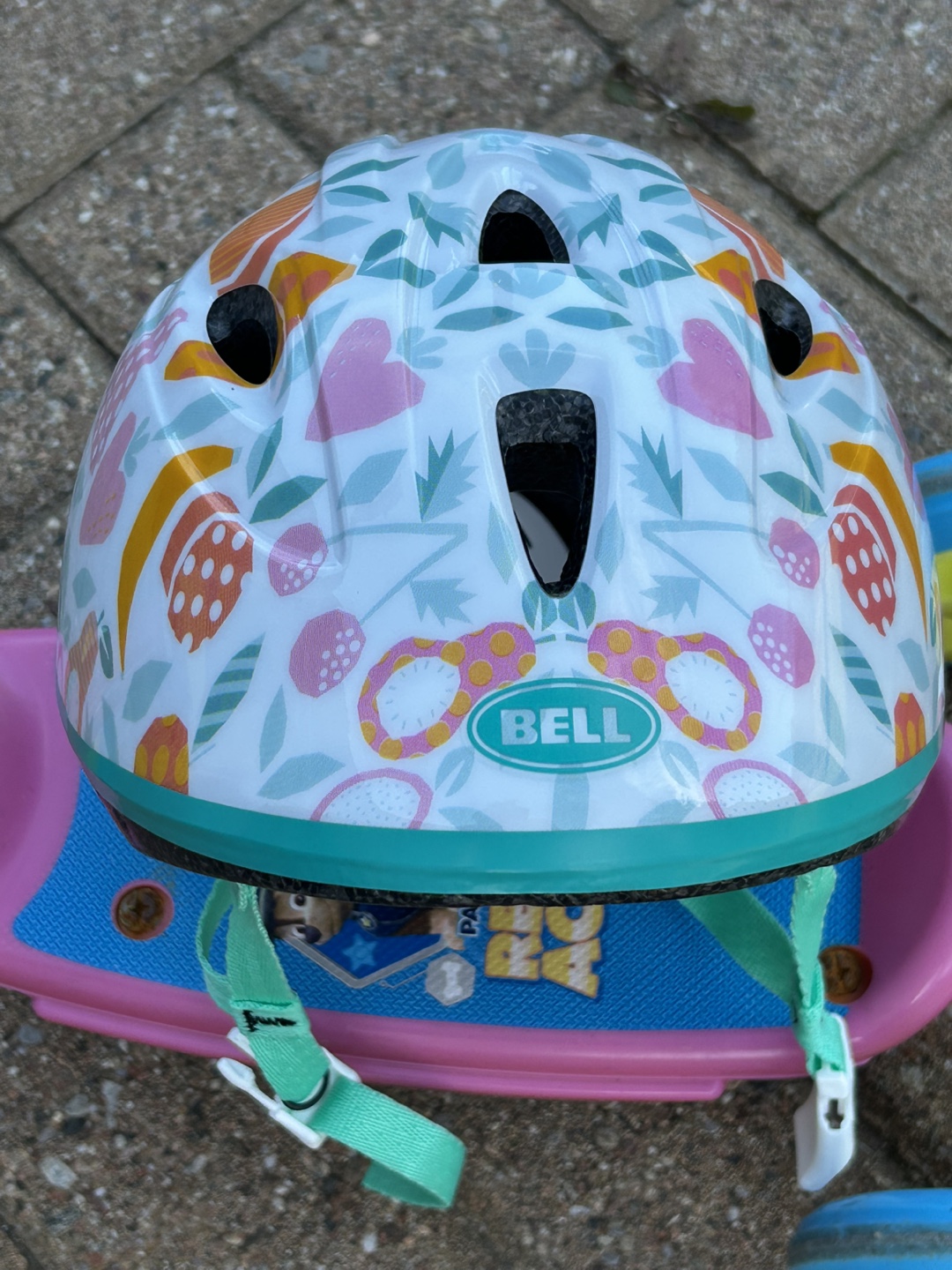 Bell Sprout Infant Helmet - Floral