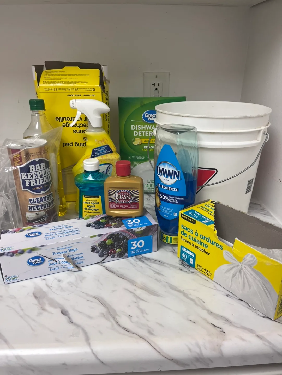 FREE CLEANING SUPPLIES (MUST PICK UP BEFORE 9 AM 11/14) thumbnail