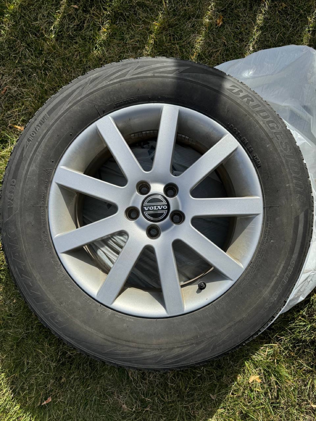 Volvo Wheel and Tire