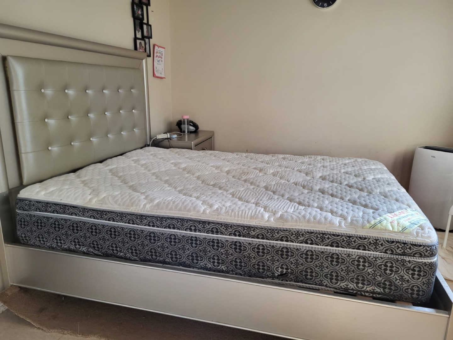 King Size Bed Frame with Matching Dresser - photo 2