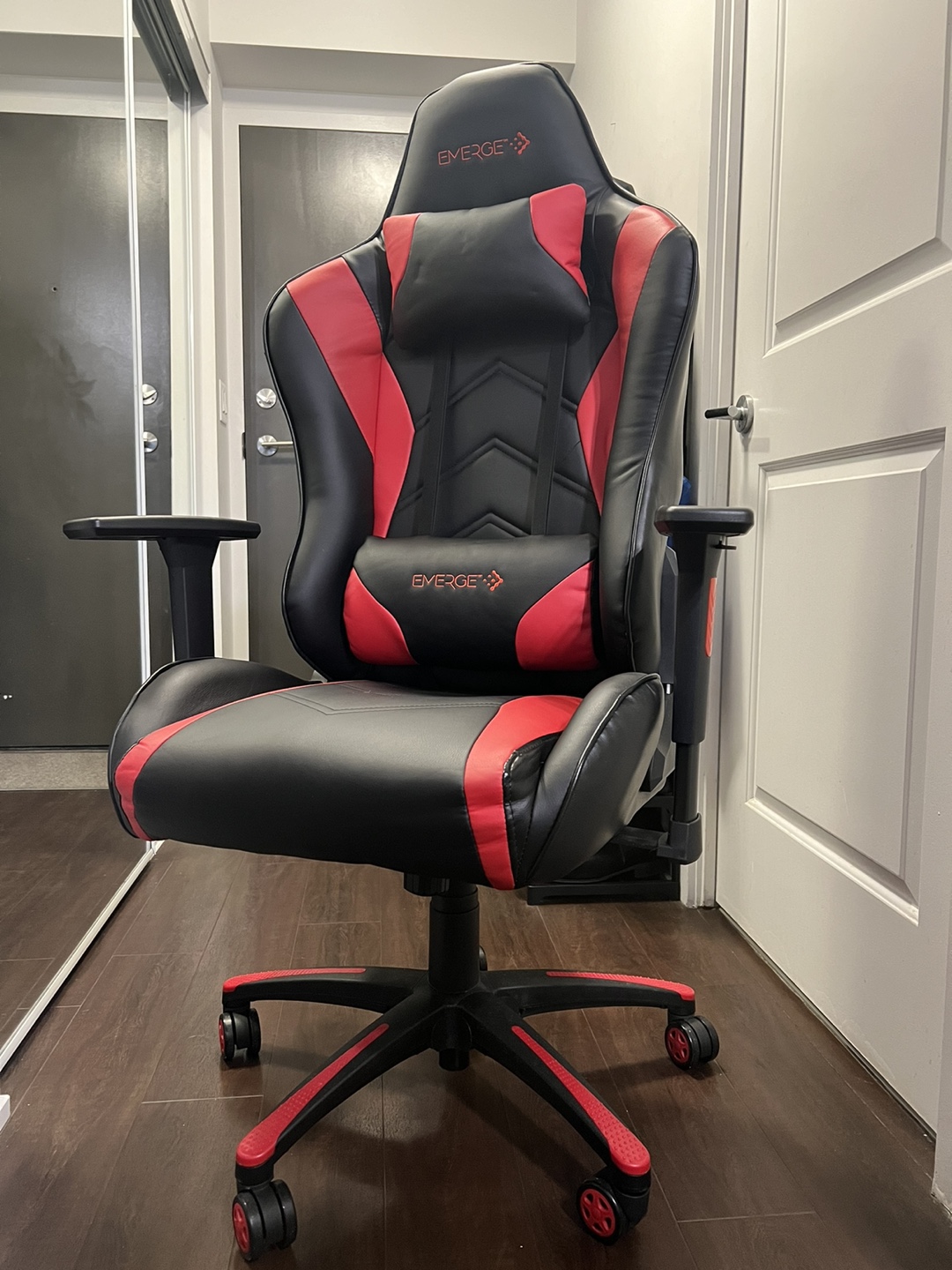 Emerge Gaming Chair - Like New! - photo 2