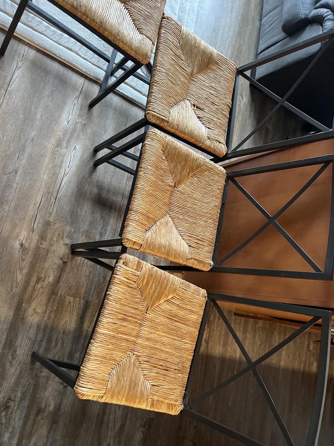 Set of 4 Counter Height Chairs - photo 2