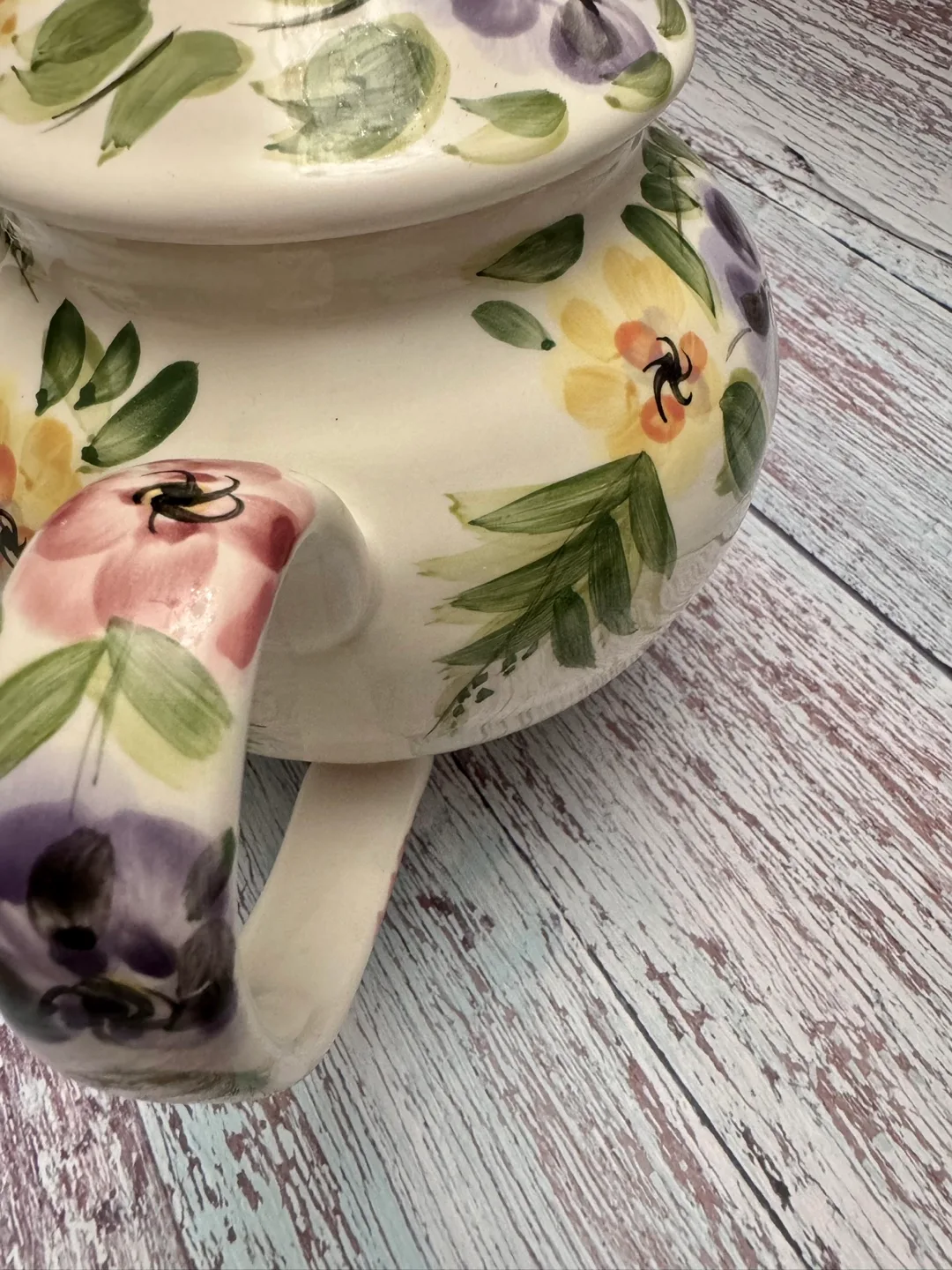 🥕 Big Floral Teapot, never used image indicator(5)