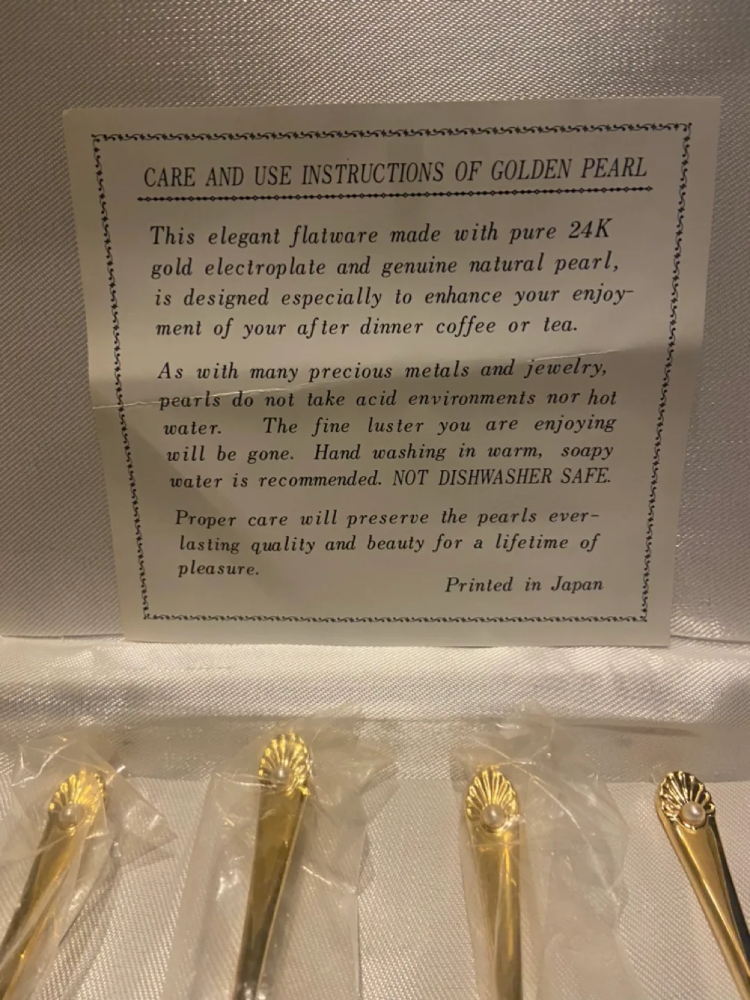 Golden Pearl 24K Gold Electroplate Teaspoons Set of 4 image indicator(4)