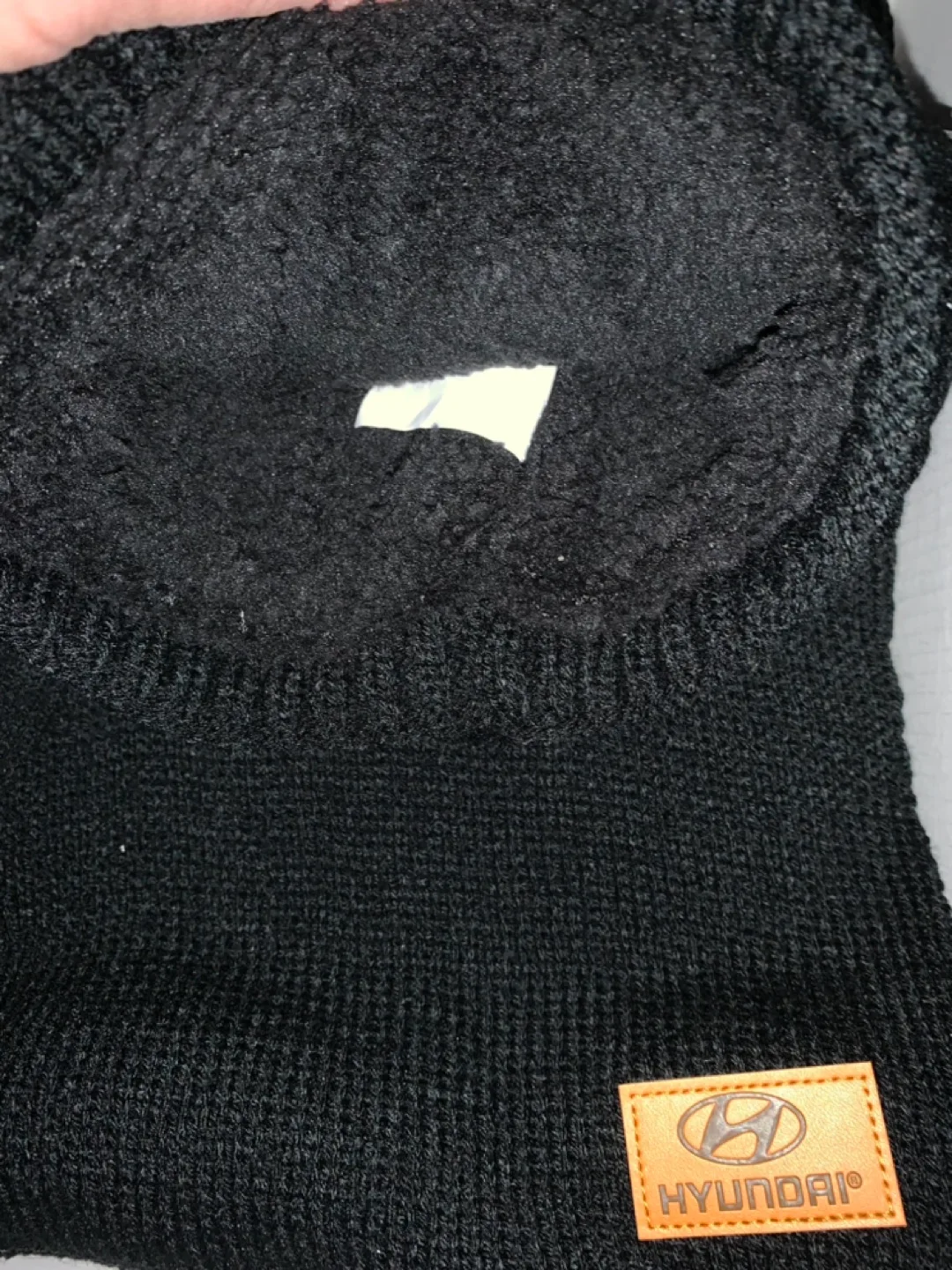 Winter Set - Hat, Scarf, and Touchscreen Gloves -NEW image indicator(3)