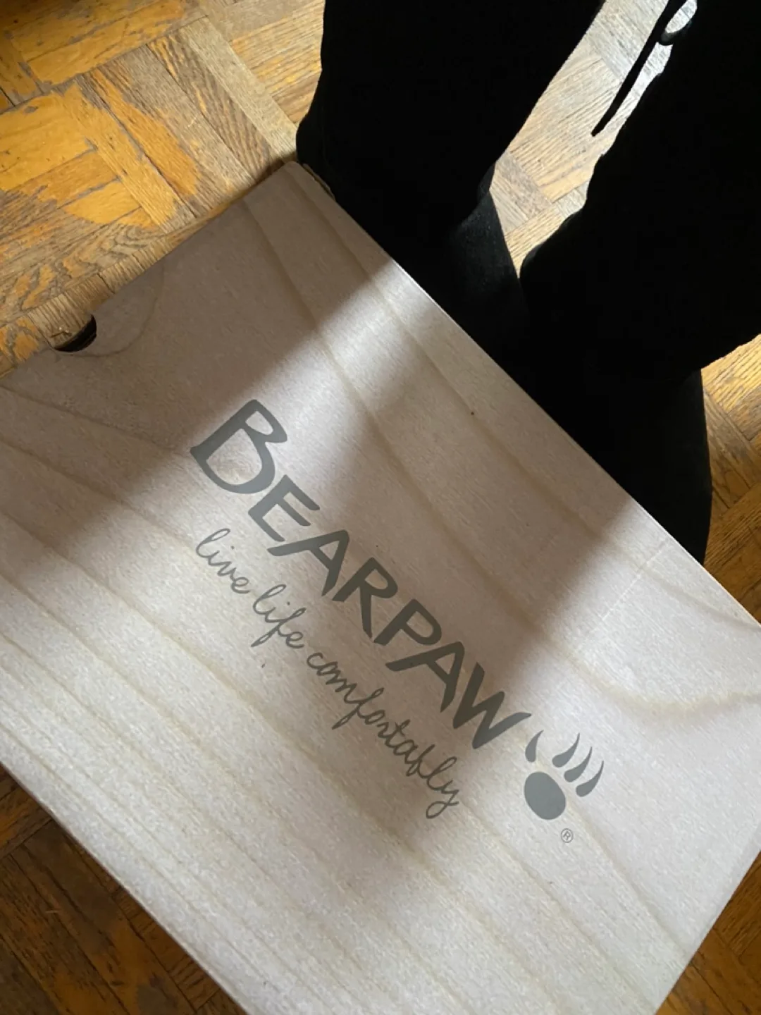 Bearpaw Youth Size 4 Black Boots image indicator(2)