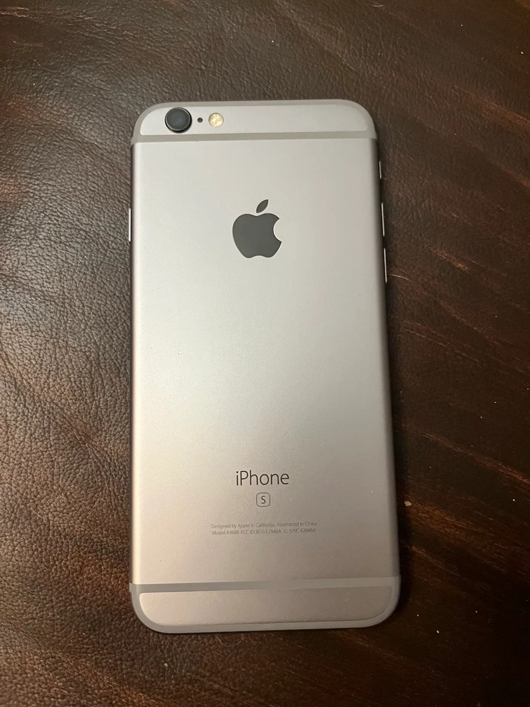 iPhone 6S - 64GB thumbnail