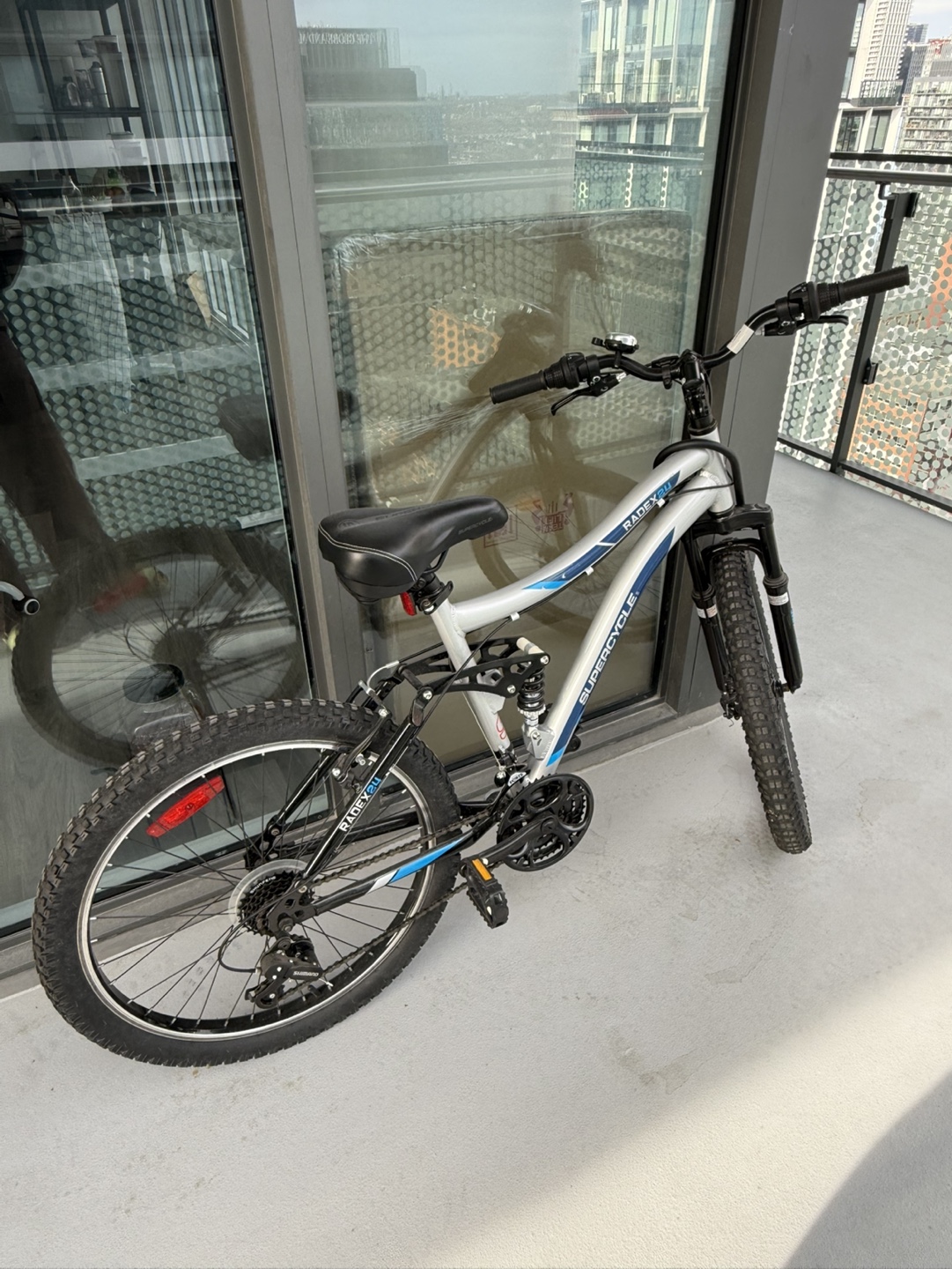 21 Speed, Supercycle Radex Mountain Bike 24”