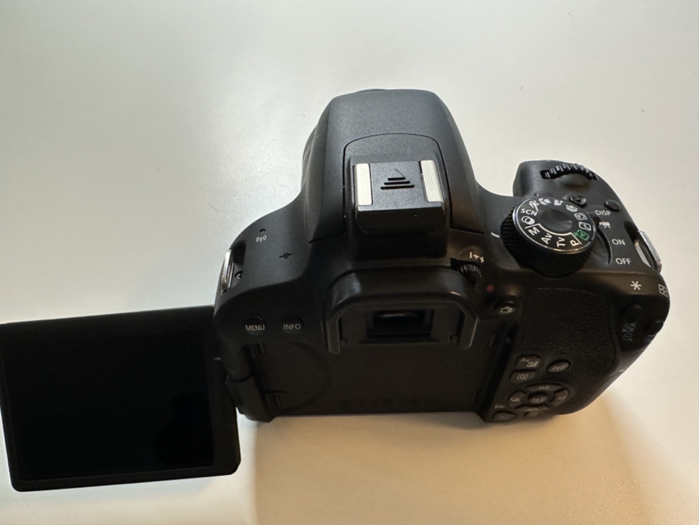 Canon EOS Rebel T7i DSLR Camera with Accessories - photo 3