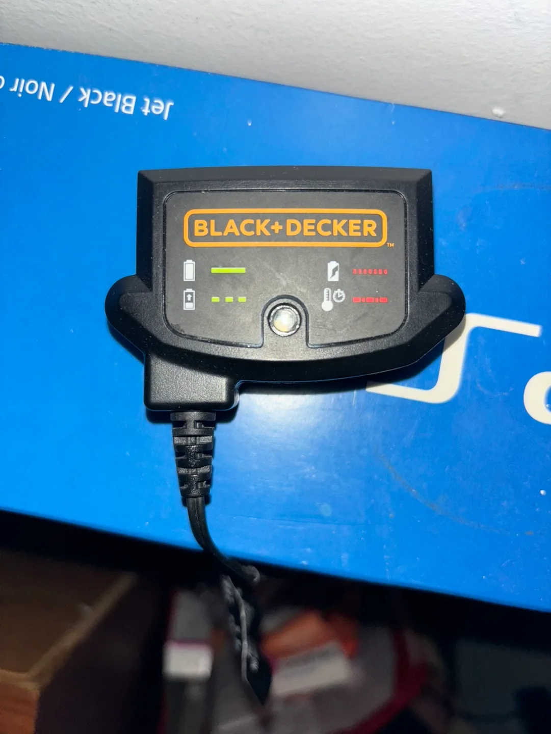 Black + Decker 20V Cordless Drill image indicator(2)