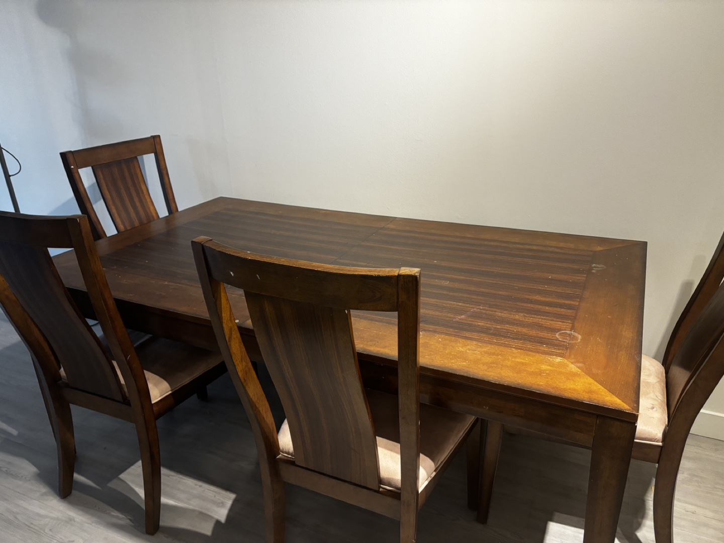 Dining Table Set