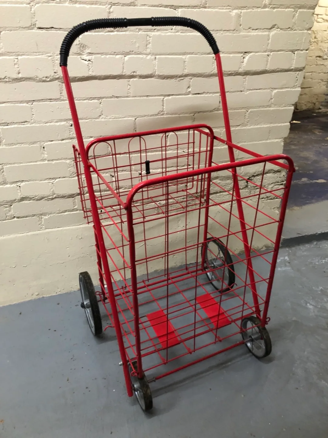 Red Folding Shopping Cart thumbnail