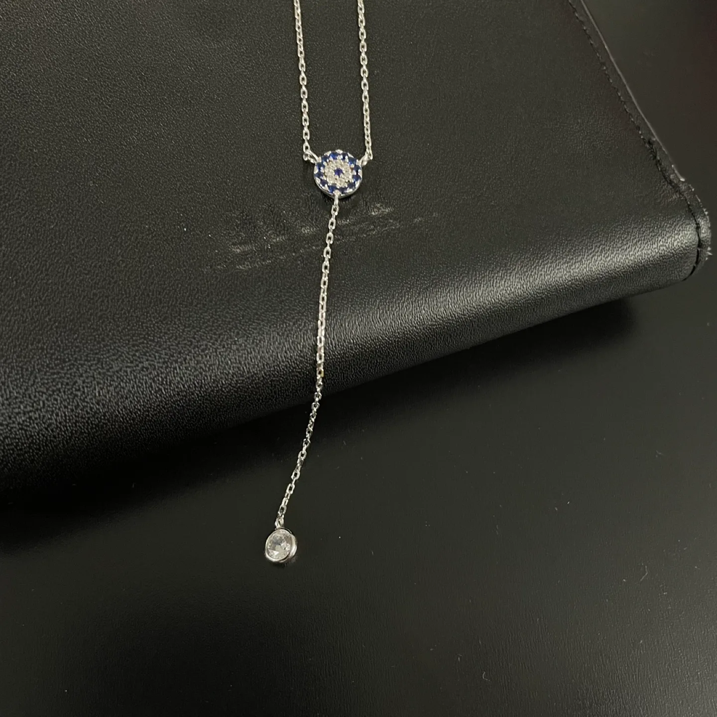Silver Y-Necklace thumbnail